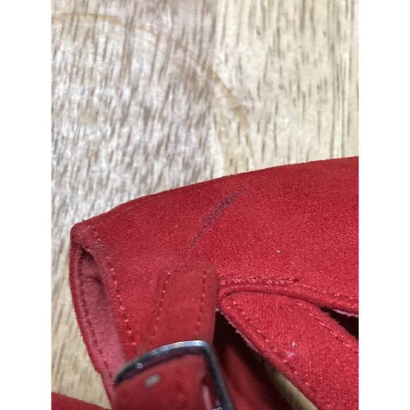 Womens High Block Heel Ankle Strap Open Toe Red Faux Suede Shoes Size 8.5 - Picture 11 of 14